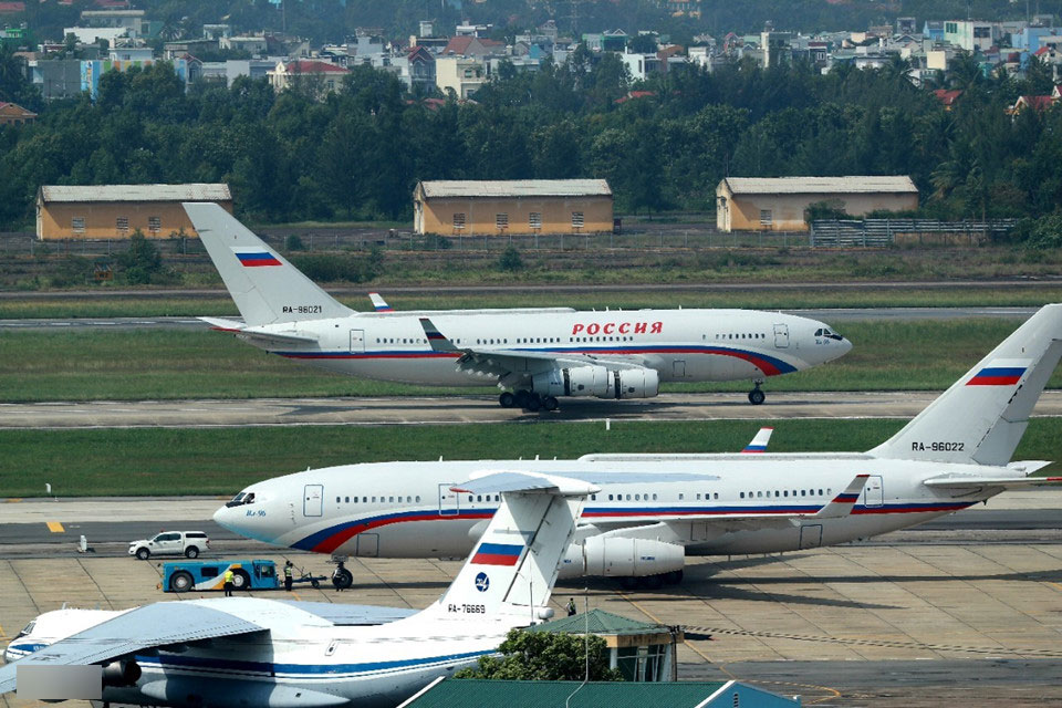 Chuyên cơ chở Tổng thống Putin đến Đà Nẵng dự APEC