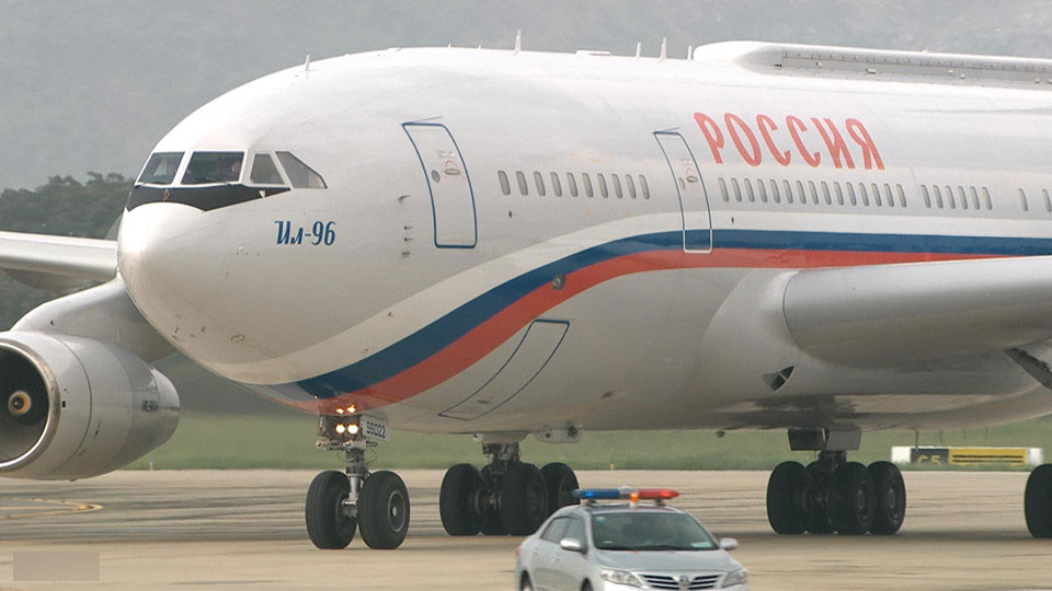 Chuyên cơ chở Tổng thống Putin đến Đà Nẵng dự APEC