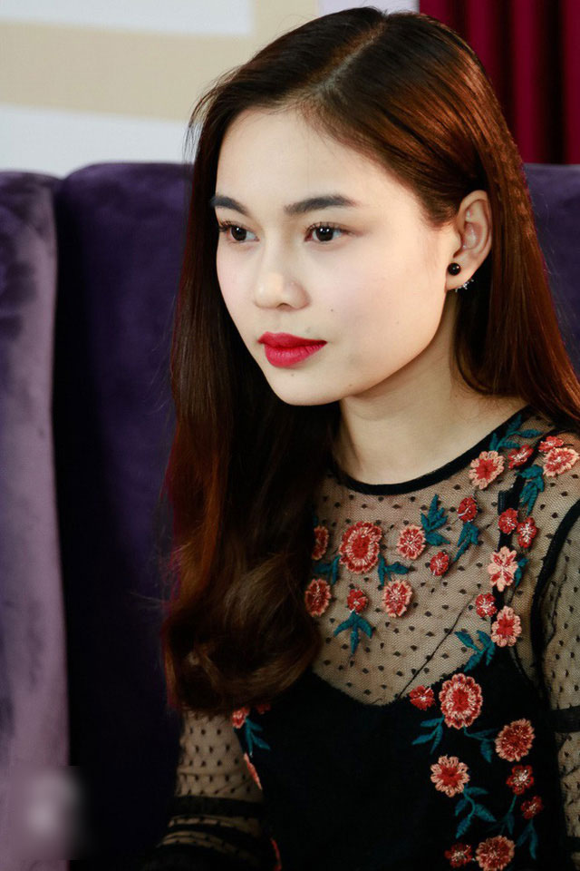 Giang Hồng Ngọc: Bỏ học từ lớp 9, gia đình phá sản, từng yêu 5 người đàn ông Giang Hồng Ngọc: Bỏ học từ lớp 9, gia đình phá sản, từng yêu 5 người đàn ông
