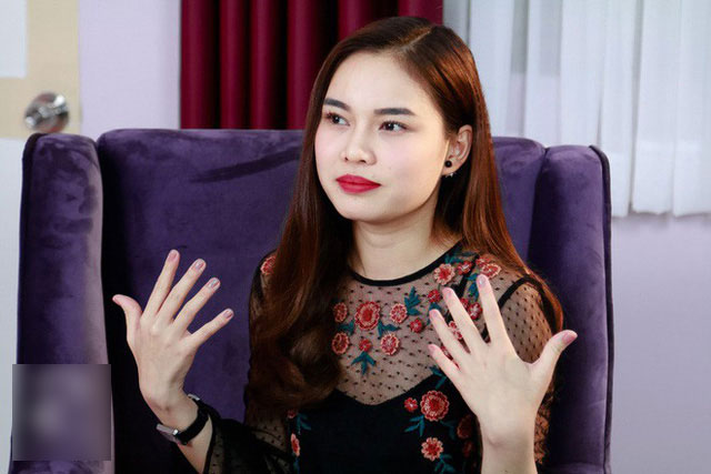Giang Hồng Ngọc: Bỏ học từ lớp 9, gia đình phá sản, từng yêu 5 người đàn ông Giang Hồng Ngọc: Bỏ học từ lớp 9, gia đình phá sản, từng yêu 5 người đàn ông