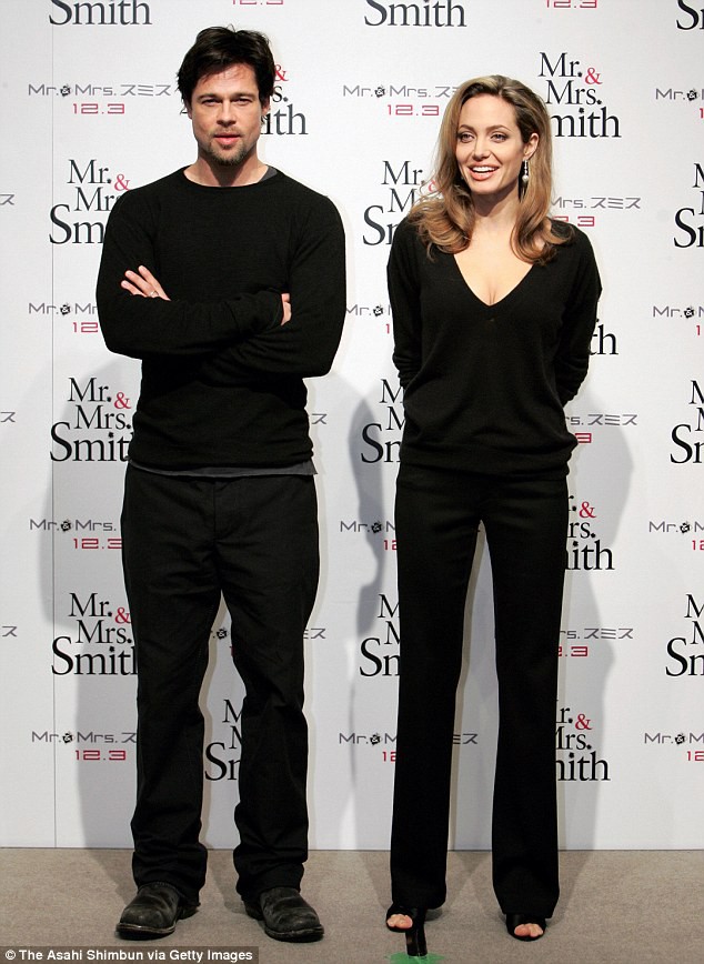 Khi 3 cặp sao này tuyên bố li hôn, trái tim hàng triệu người hâm mộ đã tan vỡ