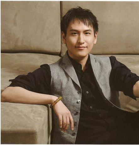 3 tuổi đóng phim, 18 tuổi thành tỷ phú nhưng U40 vẫn không vợ con