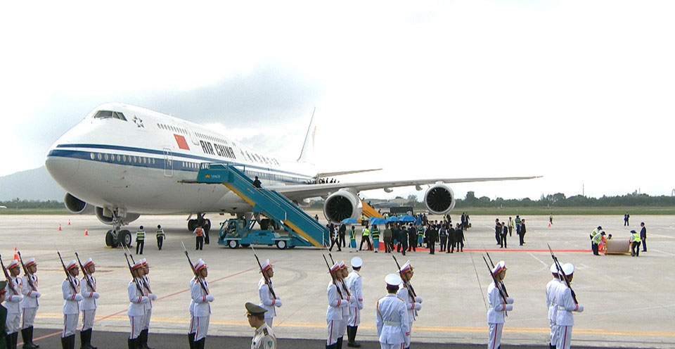 Ông Tập Cận Bình đến Đà Nẵng dự APEC