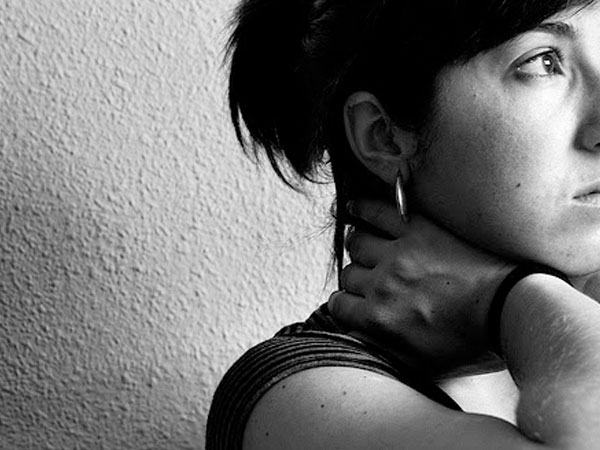 Tôi sợ sẽ bị trầm cảm sau sinh vì phải đối mặt với mẹ chồng hàng ngày