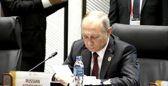 Lãnh đạo APEC tới dự phiên đầu tiên của Hội nghị Cấp cao Lãnh đạo APEC tới dự phiên đầu tiên của Hội nghị Cấp cao