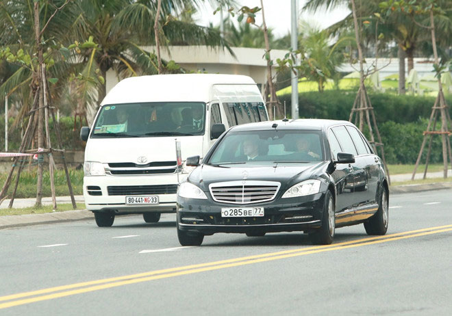 Lãnh đạo APEC tới dự phiên đầu tiên của Hội nghị Cấp cao Lãnh đạo APEC tới dự phiên đầu tiên của Hội nghị Cấp cao