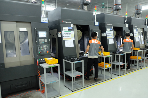 Đối tác Hàn Quốc ngạc nhiên trước trình độ kỹ thuật của kỹ sư Bkav