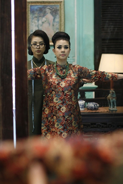 Nhan sắc dàn mỹ nhân nhiều thế hệ đóng Cô Ba Sài Gòn