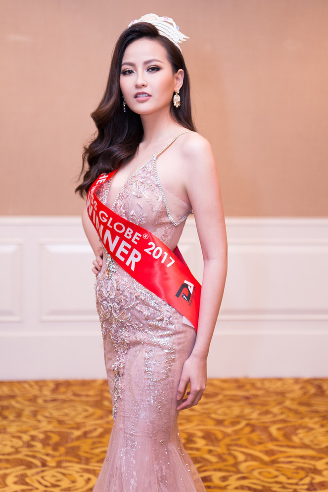 Tân Hoa hậu Hoàn cầu Khánh Ngân: Tôi không có đại gia, nhà còn đi thuê lấy đâu tiền mua giải Tân Hoa hậu Hoàn cầu Khánh Ngân: Tôi không có đại gia, nhà còn đi thuê lấy đâu tiền mua giải