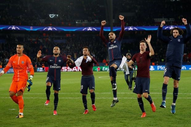 Neymar khóc, từ chối trả lời chuyện bị ghét ở PSG