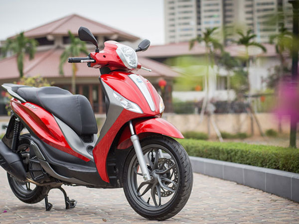 Piaggio triệu hồi hơn 3.000 chiếc Medley tại Việt Nam