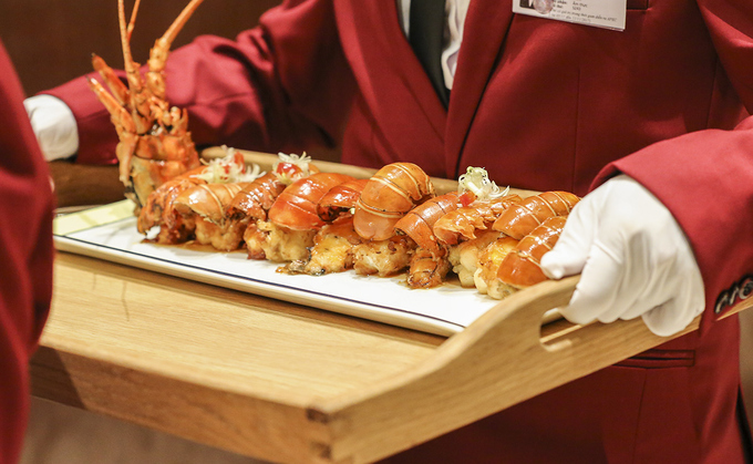 Quốc yến thết đãi các lãnh đạo APEC tại Đà Nẵng