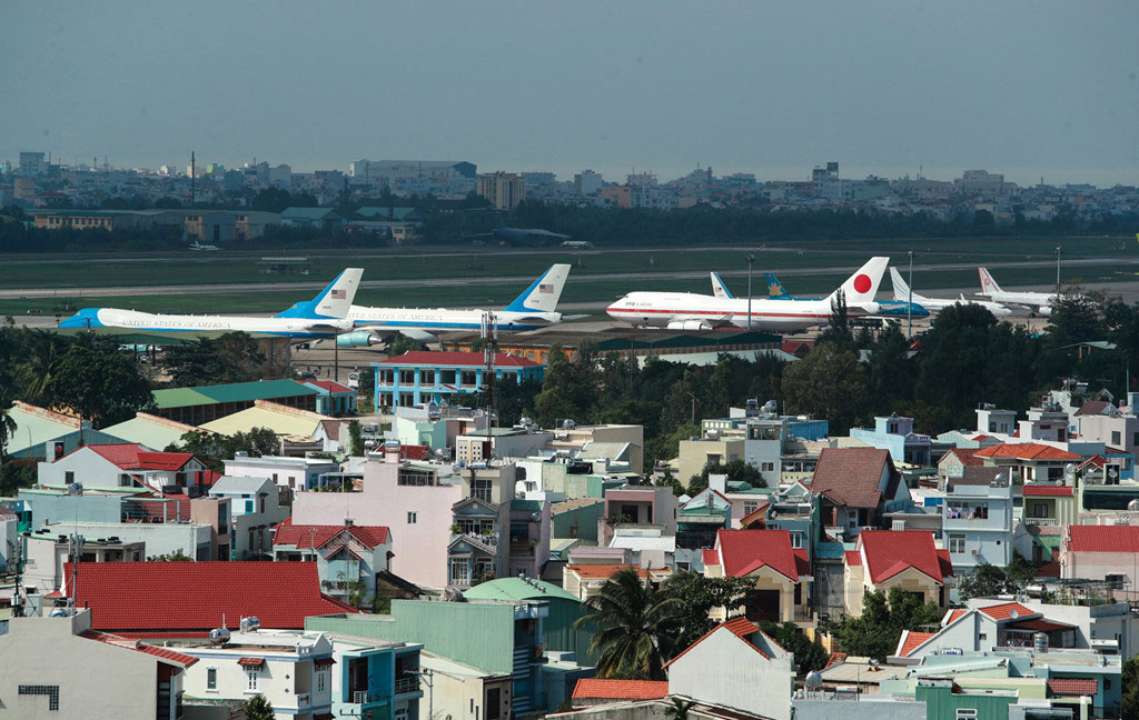 Sân bay Đà Nẵng những ngày đặc kín chuyên cơ lãnh đạo