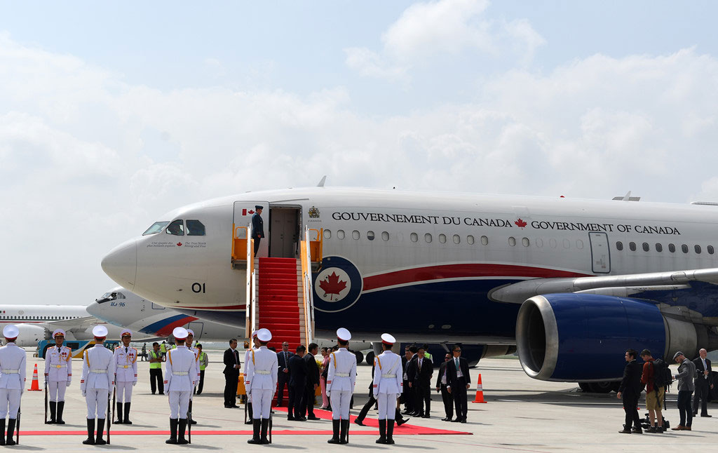 Sân bay Đà Nẵng những ngày đặc kín chuyên cơ lãnh đạo