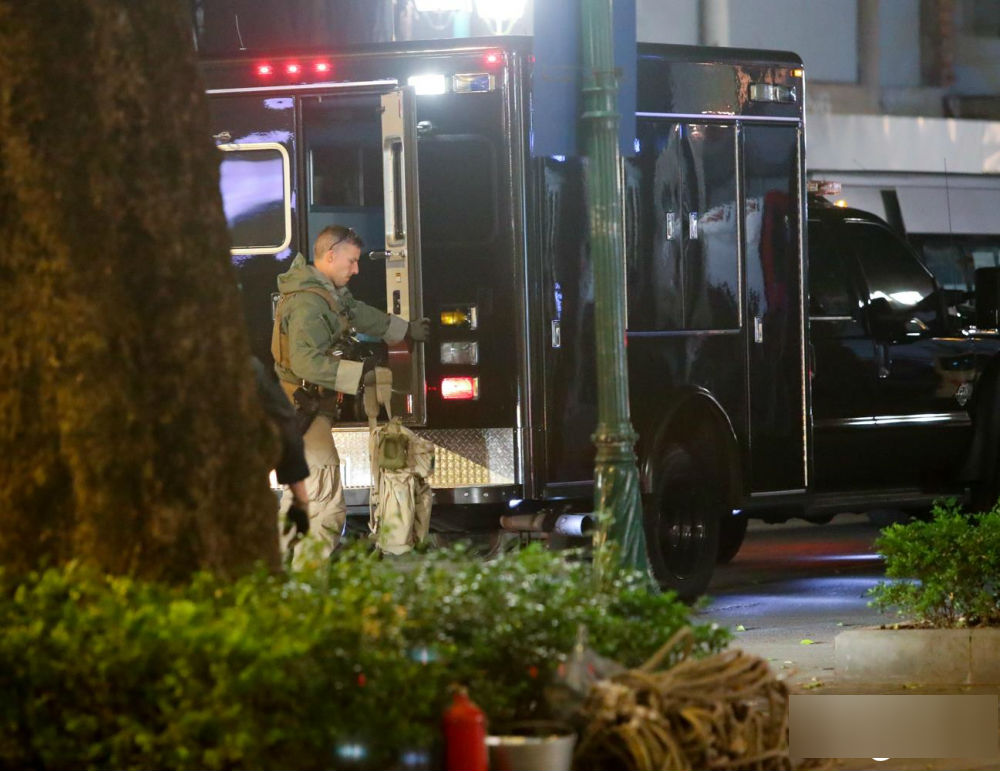 Mật vụ Mỹ dày đặc quanh khách sạn ông Trump ở