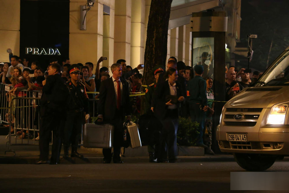 Mật vụ Mỹ dày đặc quanh khách sạn ông Trump ở