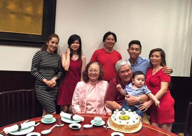 Khánh Thi tiết lộ cuộc sống với chồng kém 12 tuổi, làm dâu nhà đại gia