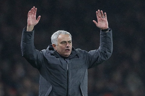 Trước đại chiến, Mourinho bóc mẽ thói xấu của Man City