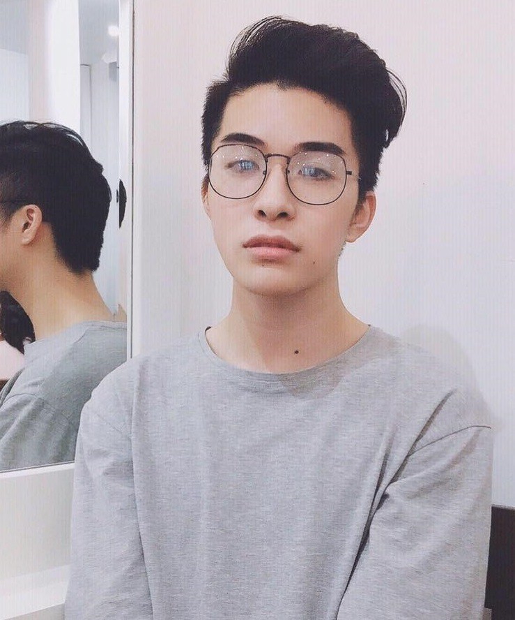 Nhân viên rạp phim ở Hà Nội nổi tiếng vì bị chụp lén những ngày qua là ai?