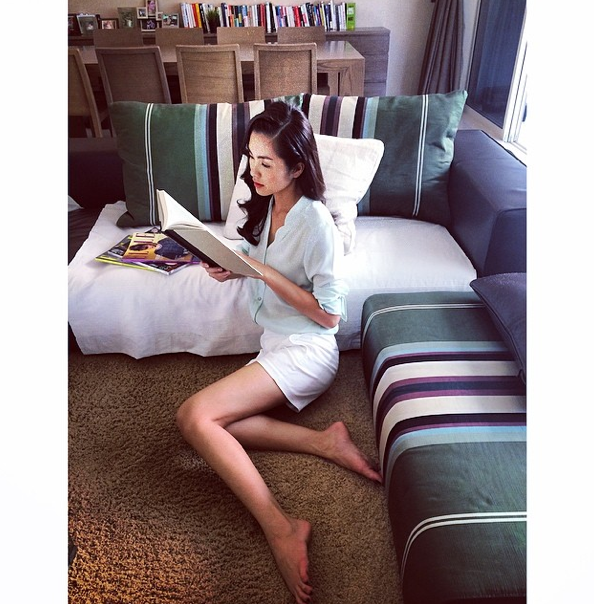 Tăng Thanh Hà diện đồ gợi cảm và bạo tay hơn khi làm mẹ hai con