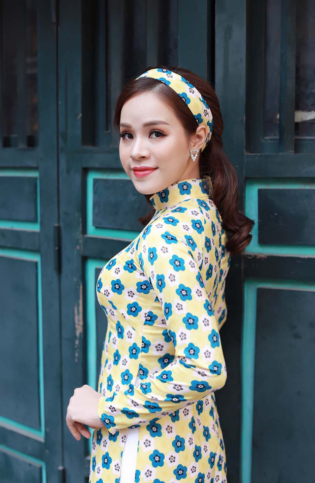 Thiếu nữ Hà thành hóa thân cực ngọt trong bộ ảnh Cô Ba Sài Gòn