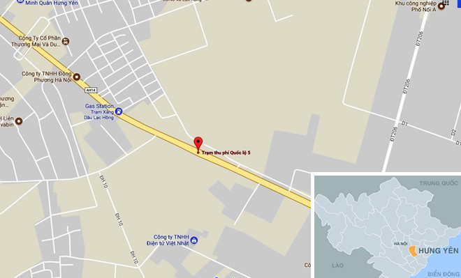 Tài xế dùng tiền 500 đồng mua vé qua trạm thu phí quốc lộ 5