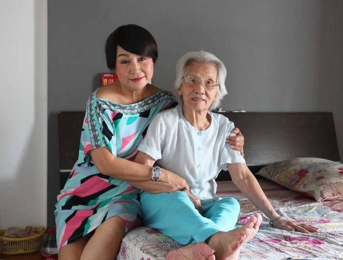 Bất ngờ trước cuộc sống giàu sang, không con cái của vợ đầu nghệ sĩ Duy Phương