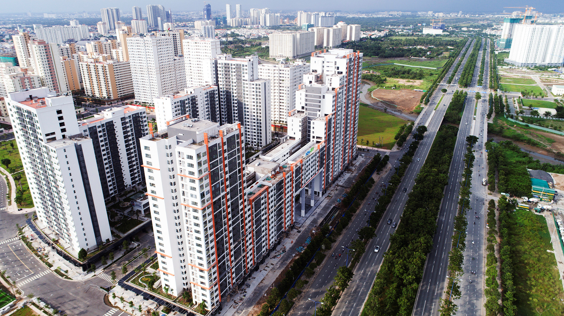 Nỗi ám ảnh giao thông ở hầm vượt sông Sài Gòn