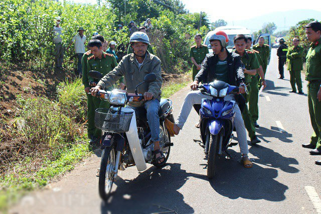 Thực nghiệm hiện trường vụ nam thanh niên đâm chết cựu chiến binh