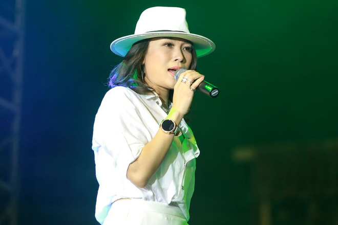 Bị hỏi có hợp tác với nghệ sĩ miền Bắc không?, Mỹ Tâm trả lời đầy bất ngờ!