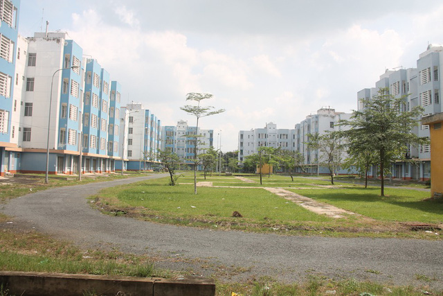 TPHCM: Dân tháo chạy khỏi... khu nhà ở tái định cư