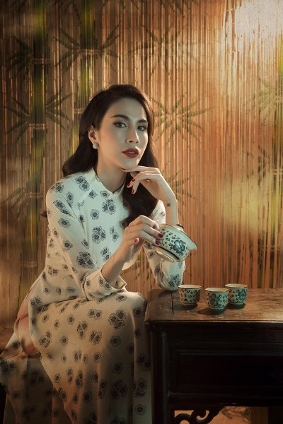 Thuỷ Tiên lần đầu tiên để con gái lộ diện, bật mí lý do giấu mặt con Thuỷ Tiên lần đầu tiên để con gái lộ diện, bật mí lý do giấu mặt con