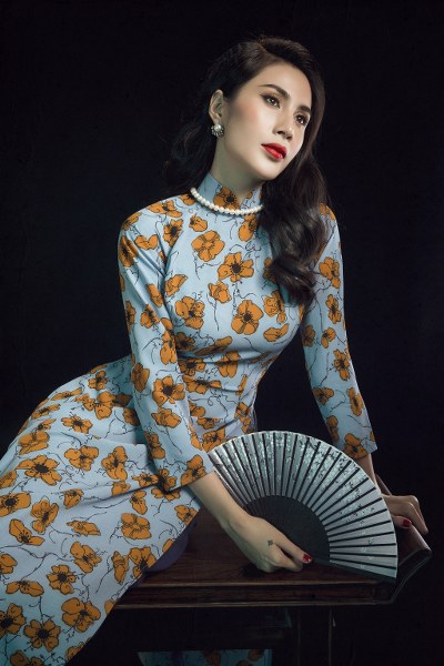 Thuỷ Tiên lần đầu tiên để con gái lộ diện, bật mí lý do giấu mặt con Thuỷ Tiên lần đầu tiên để con gái lộ diện, bật mí lý do giấu mặt con