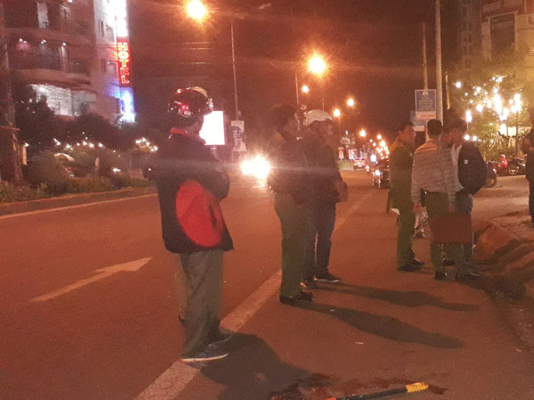 Nghi án cha dùng dao đâm chết con 5 tuổi