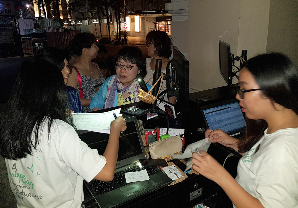 Cháy trạm phát điện Nhà hát TP.HCM, gần trăm khán giả hốt hoảng