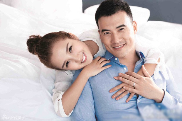 Tình cũ của Thích Tiểu Long lộ ảnh hẹn hò với người mới chỉ sau 3 ngày ly hôn