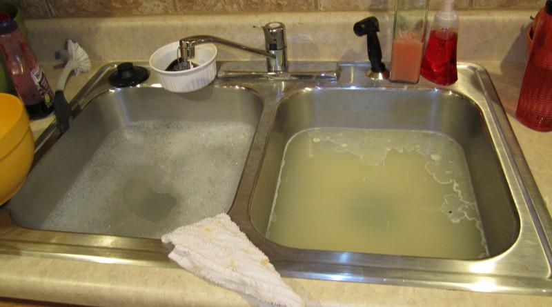 5 thủ phạm gây tắc nghẽn nghiêm trọng tuyệt đối không được vứt vào bồn rửa bát