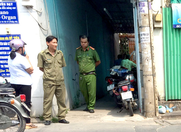 Cả gia đình 3 người chết bất thường ở Sài Gòn