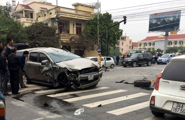 Hải Dương: Đại tá quân đội gây tai nạn, cựu phó giám đốc sở tử vong