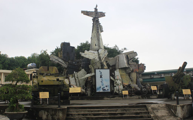 B-52 Mỹ ăn đòn đau của tên lửa VN: Ngày rung chuyển thế giới không thể quên