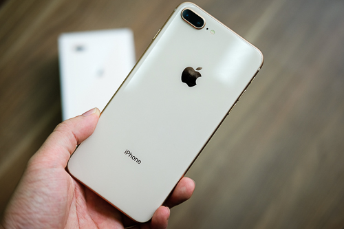 iPhone giảm giá hàng loạt