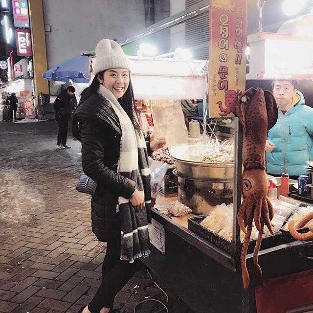 Các người đẹp Việt thời thượng hết nấc khi diện những thiết kế áo khoác quen thuộc của mùa đông