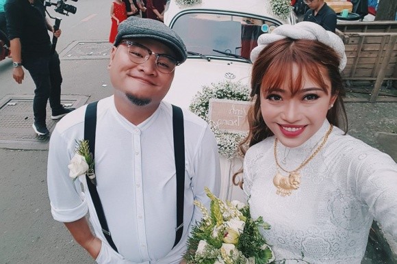 Hành trình chinh phục gia đình bạn đời từ ghét sang yêu của các sao Việt Hành trình chinh phục gia đình bạn đời từ ghét sang yêu của các sao Việt