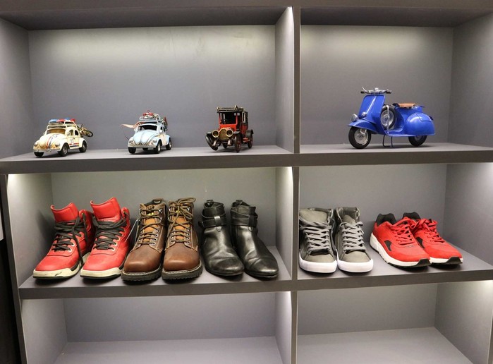 Từng làm lơ xe, đi phục vụ quán ăn, hiện Hồ Quang Hiếu giàu có đến mức nào?