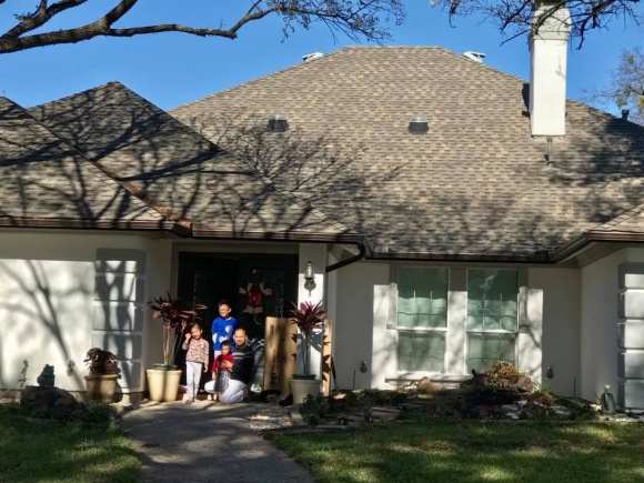 Khám phá không gian nhà Hồng Ngọc ở Mỹ khi Noel 2017 đang đến gần