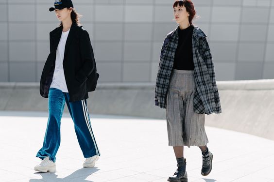 Cất ngay legging/skinny đi, đây mới là những mẫu quần street style hot nhất năm nay