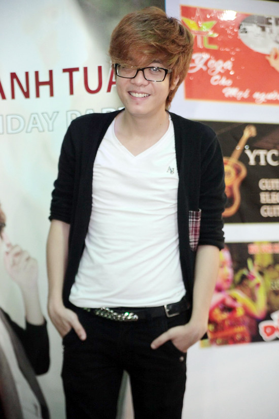 Đứng dậy sau những vấp ngã, 3 sao Việt sau khiến nhiều người nể phục