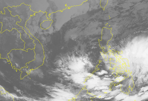 Xuất hiện áp thấp nhiệt đới gần biển Đông