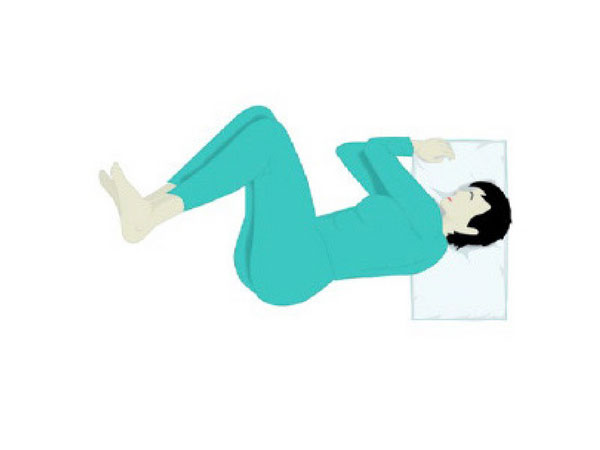 6 tư thế ngủ bật mí tính cách và cảnh báo sức khỏe: Bạn là kiểu số mấy? 6 tư thế ngủ bật mí tính cách và cảnh báo sức khỏe: Bạn là kiểu số mấy?