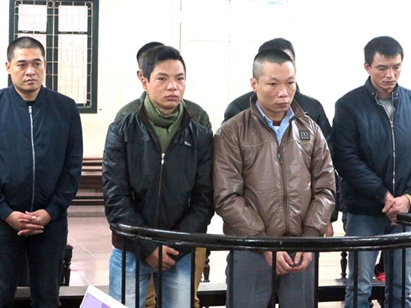 Người đi giải cứu cho em trai và ông chủ bị đánh lĩnh án chung thân